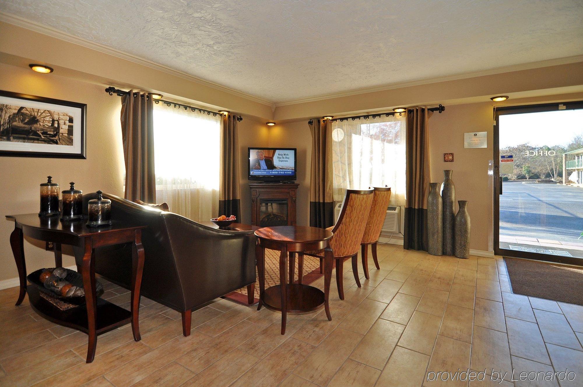Quality Inn Clinton North Buitenkant foto